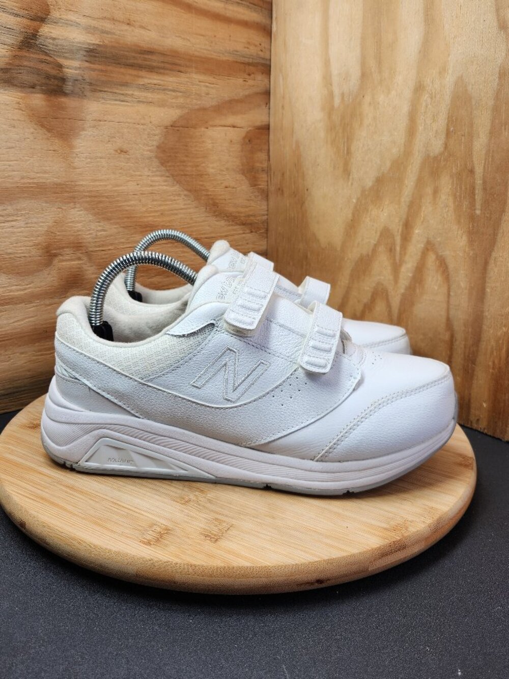 New Balance 928 v3 Hook And Loop Leather Walking Shoes Size 8 Extra Wide (2E)